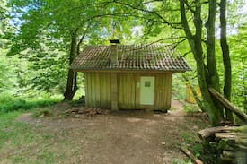 Nonnweiler Cabin | Waldhäuschen, Tiny House, Waldhütte, Waldhaus