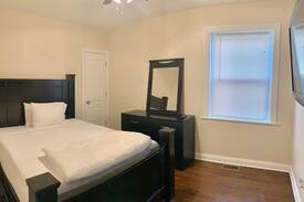 Pullman Apartment | Gamers Getaway 20 minutes from downtown