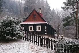 Malenovice Cabin | Ubytování v chalupě z r. 1819 v srdci Beskyd