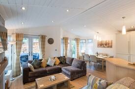 Bowness-on-Windermere Cabin | Fallbarrow Glade Lodge, Fallbarrow Holiday Park
