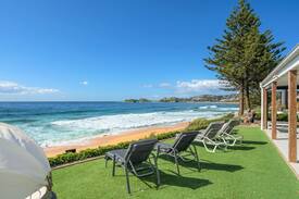 Central Coast House | Summer Belle - Beach front Terrigal/Wamberal Beach