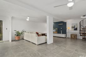 Bongaree House | ALL OF BRIBIE ISLANDS HIGHLIGHTS AT YOUR DOOR STEP
