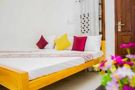Trincomalee Bed & Breakfast | AAINN(Standard Triple B&B)