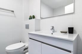 Nachlaot Apartment | Magic Jtower Luxury Residence - Balcony & Design