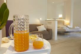 Mondello Bed & Breakfast | B&B Mondello Design a soli 115 mt dalla spiaggia