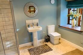 Shibden Bed & Breakfast | Shibden Hall view Hide away Double