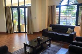 Entebbe House | The Hive Entebbe Guesthouse