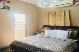 Ikoyi House | Platinum Inn Gee Ikoyi - Presidential Suite