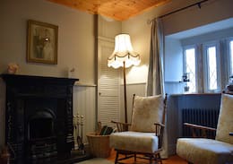 Graiguenamanagh Cabin | Beautifully Restored Widow's Cottage Getaway