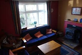 Akaroa Hotel | Chez La Mer -Unique Character Accommodation (dorm)
