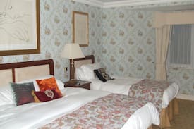 Spanish Point Apartment | No 1 Admiralty Lodge Spanish Point