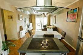 Split Apartment | APARTMENT COTA FOR 4+1