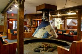 Stowe Area Hostel | The Round Hearth at Stowe - Center Line