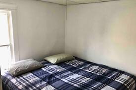 Troy Apartment | Comfy, private room in Troy