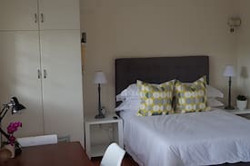Essenwood Apartment | The Studio on 12th Avenue - Durban