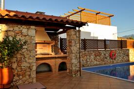 Provarma Villa | luxury villa στον αποκορωνα στης καλυβες με θεα