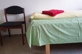 Flateyri House | Bryggjukaffi Hostel / harbour rooms (room #3)
