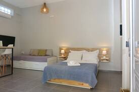 Polichrono Apartment | Polychrono Suite 2