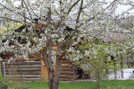 Sandpoint Cabin | Cabin on Spring Creek Pond