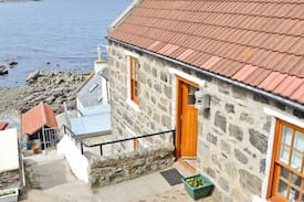 Banff House | 33 Crovie, Gardenstown, Near MacDuff/Banff