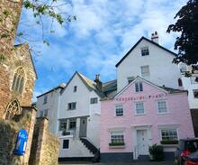 Dartmouth House | The Pink House, Dartmouth