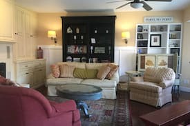 Hansville House | Green Gable Inn Resort Guest Quarters