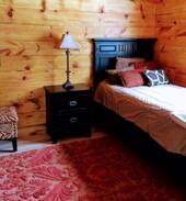 Iron River House | Spacious and Rustic Cabin In Michigan