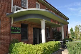Cootamundra Hotel | Elm and Wren Guesthouse - $85.00/room per night