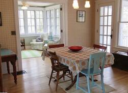 Frankfort Cabin | Bluebird Cottage - walk to beach & Main St.