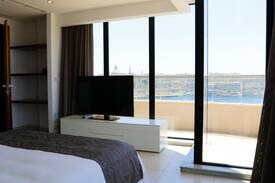 Sliema Apartment | The Seafront Tower: Sliema Seafront Apartment