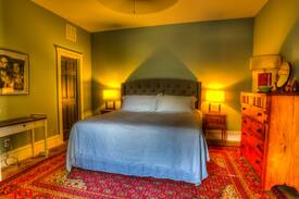 Hickory Apartment | Stay Here Instead Main Level 212!