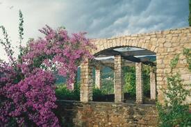 Canet d'Adri Villa | Old farmhouse in Canet d'Adri