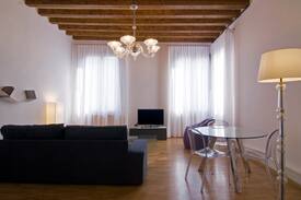 Cannaregio Apartment | HANIA - Comfortable and very bright