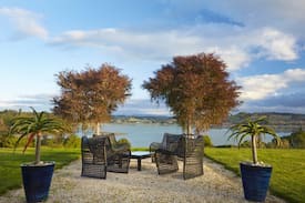 Tasman House | Almyra Waterfront Accommodation