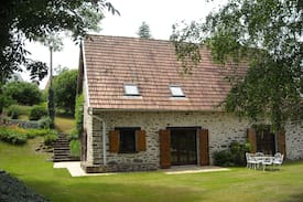 Soursac House | Gite calme et confortable vallée de la Dordogne