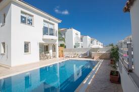 Pernera House | Cyprus In The Sun Palm Villas 3 Gold