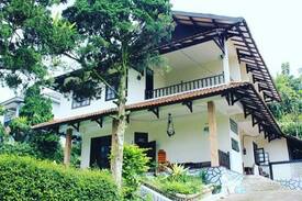Cisarua Villa | Villa Ipeh Puncak