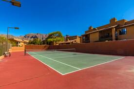 Catalina Foothills Estates Apartment | LA ENCANTADA FURNISHED CONDO IN TUCSON'S FOOTHILLS