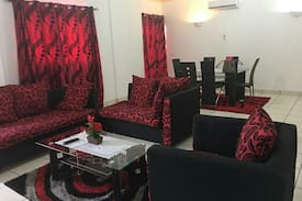 Libreville Apartment | Appartement À Kalikak dans immeuble Arc-en-ciel