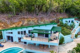 Virgin Gorda Villa | Seaglass Studio, Nail Bay (2 Guests)