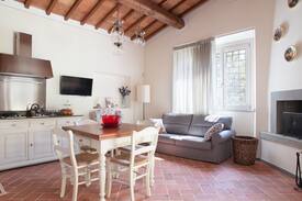 Carmignano Villa | Charming Cottage in the Heart of Tuscany