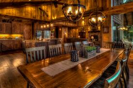 Blue Ridge Cabin | Serenity Cove- 7 BDR | 6 KINGs | Lake and Mnt. View | wheel chair accessible