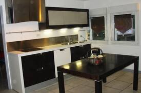 Sainte-Suzanne Apartment | Chambre Privée dans une colocation. CH3