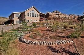 Bluff House | The Retreat at Calf Canyon