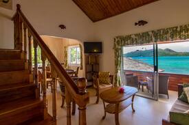 Baie Ste Anne Apartment | CHALETS COTE MER APARTMENT NO 1
