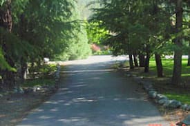 Lewiston House | Pine Cone Cottage at River Rock Gardens & Cottages