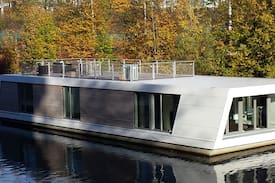 Hammerbrook Boat Rental | Hausboot Victoriakai-Ufer 3c