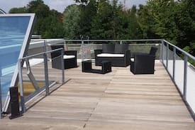 Hammerbrook Boat Rental | Hausboot Victoriakai-Ufer 3d