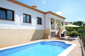 Rio d'Oro Villa | Luxurious Villa with Private Pool in Calonge Spain