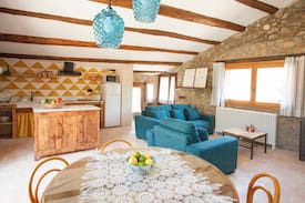 El Pont De Bar Apartment | El Mas de Sant Vicenç - Apartament "La Intrèpida"